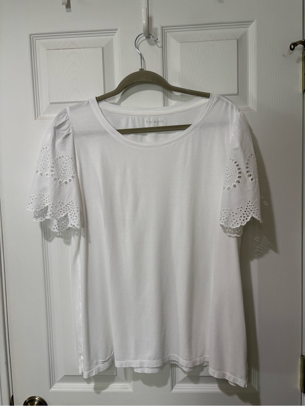 Talbots White Eyelet Flutter Sleeve Tee